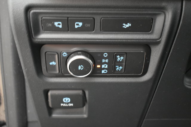 Used 2022 Ford F150 XLT w/ Equipment Group 302A High AWD/4WD image 19