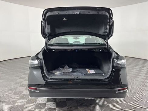 New 2026 Nissan Sentra SV w/ SV Convenience Package image 43