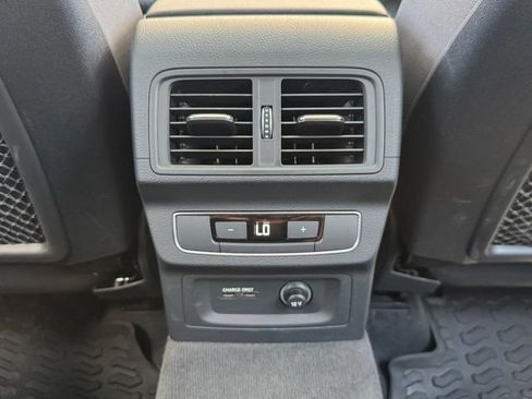 Used 2023 Audi Q5 2.0T Premium Plus w/ Premium Plus Package AWD/4WD image 31