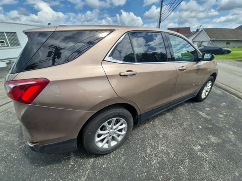 Used 2018 Chevrolet Equinox LT AWD/4WD image 8