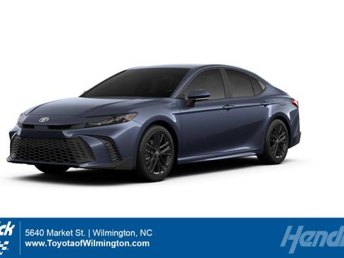 New 2026 Toyota Camry SE FWD image 1