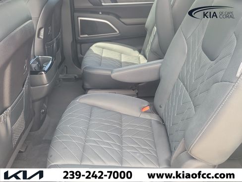 Certified 2024 Kia Telluride EX X-Line AWD/4WD image 12