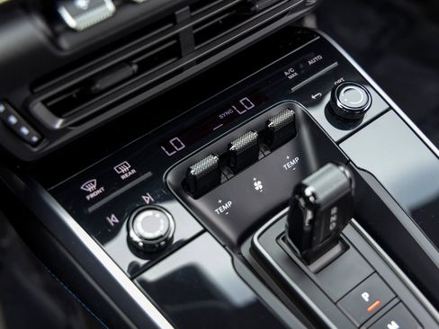 Certified 2025 Porsche 911 Turbo S AWD/4WD image 43