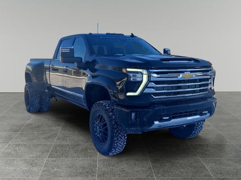 New 2026 Chevrolet Silverado 3500 High Country w/ High Country Premium Package image 7
