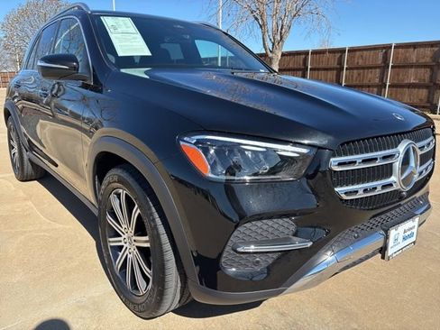 Used 2025 Mercedes-Benz GLE 350 4MATIC image 2