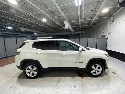 Used 2019 Jeep Compass Latitude w/ Popular Equipment Group image 27
