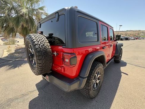 Used 2021 Jeep Wrangler Unlimited Rubicon w/ LED Lighting Group AWD/4WD image 5
