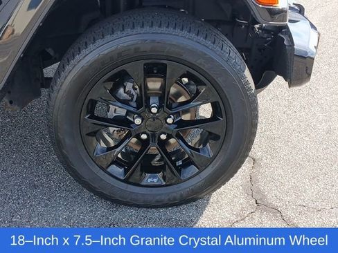 Used 2022 Jeep Gladiator Overland image 23