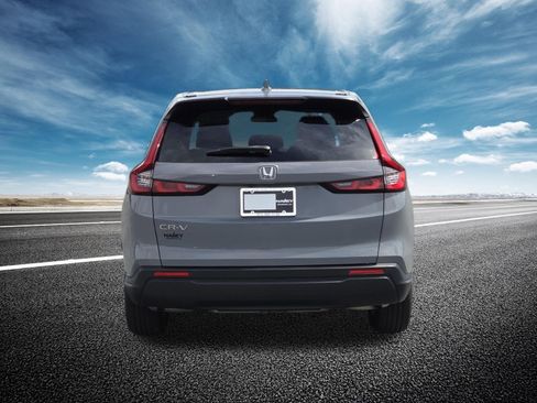 Used 2023 Honda CR-V EX image 16