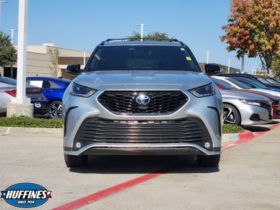 Used 2021 Toyota Highlander XSE