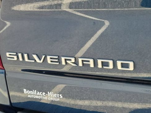 Used 2021 Chevrolet Silverado 1500 LT AWD/4WD image 8