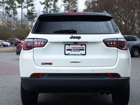 Used 2020 Jeep Compass Latitude image 4