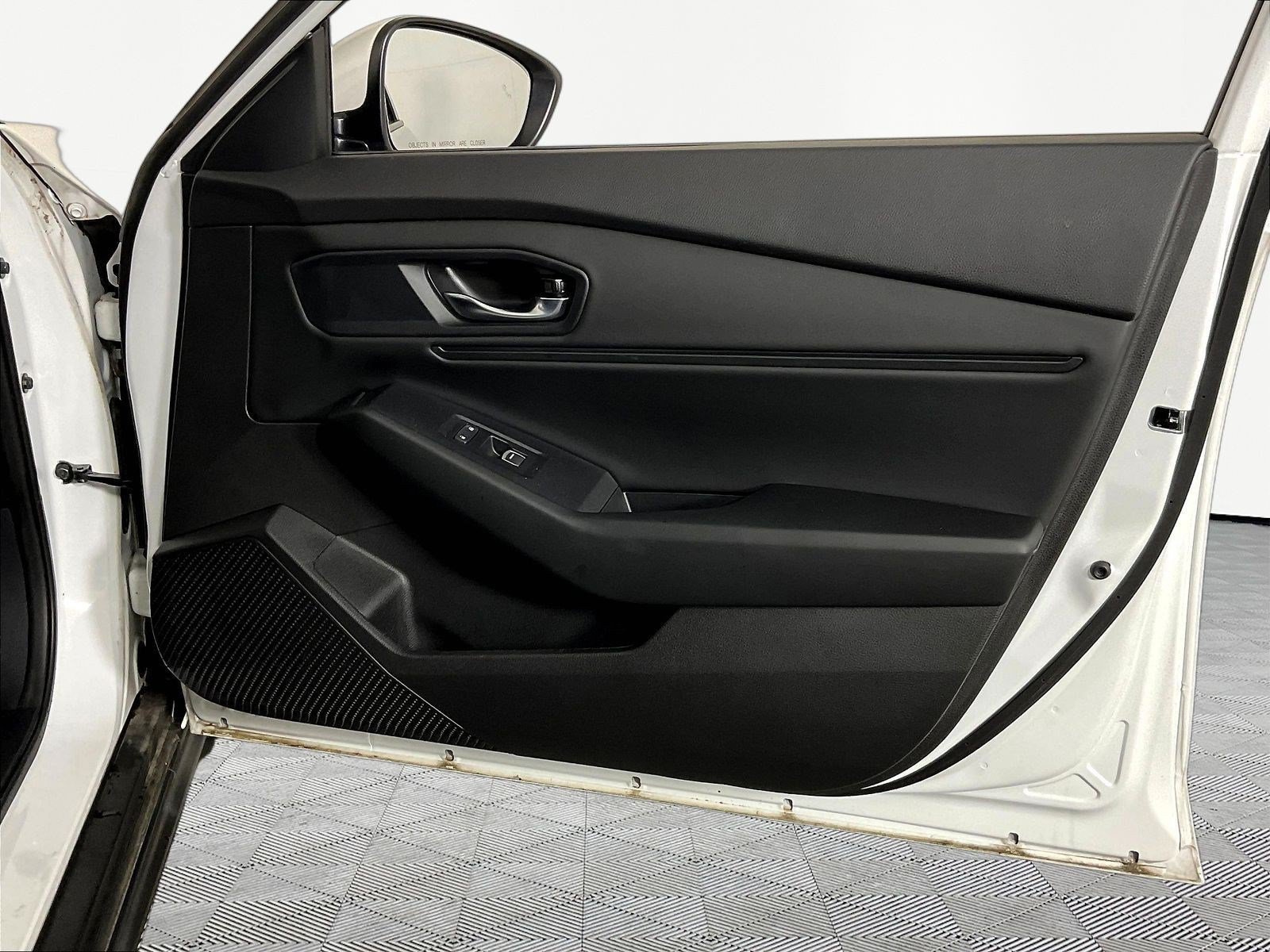 Used 2023 Honda Accord EX image 28