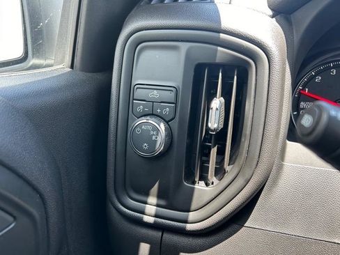 Used 2022 Chevrolet Silverado 1500 W/T image 17