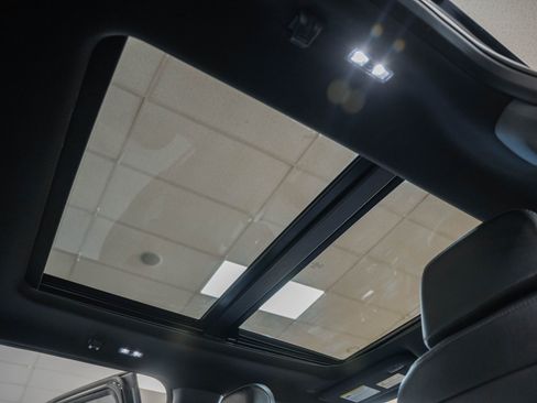 Certified 2023 Ford F150 Lariat w/ Equipment Group 502A High image 43