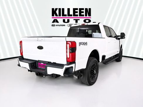 New 2026 Ford F250 Lariat w/ Black Appearance Package AWD/4WD image 7