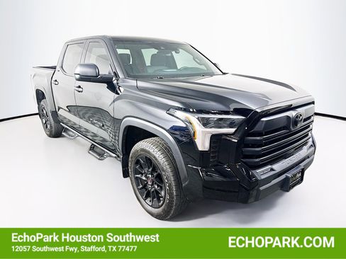 Used 2025 Toyota Tundra SR5 AWD/4WD image 1