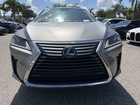 Used 2018 Lexus RX 350L FWD w/ Premium Package image 2