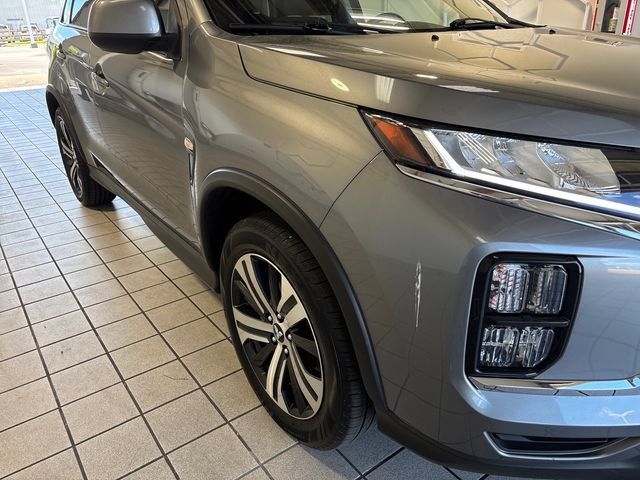Used 2025 Mitsubishi Outlander Sport ES AWD/4WD image 18