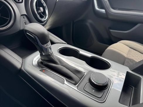 Used 2022 Chevrolet Blazer LT FWD image 21