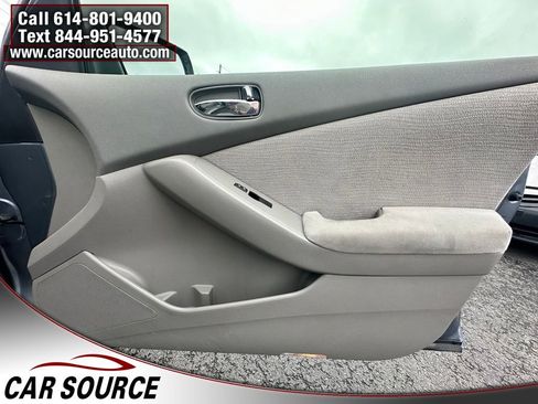 Used 2010 Nissan Altima 2.5 S FWD image 23