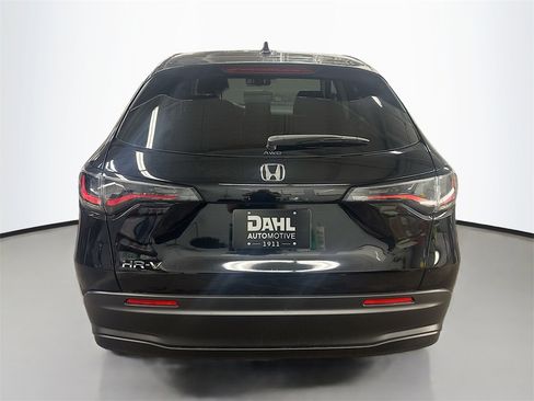 New 2026 Honda HR-V LX image 5