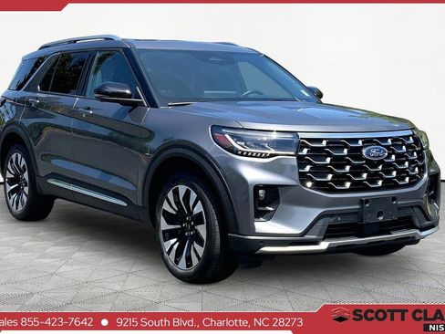 Used 2025 Ford Explorer Platinum w/ LUX Leather Package AWD/4WD image 1