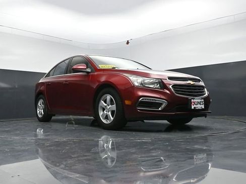 Used 2016 Chevrolet Cruze LT FWD image 46