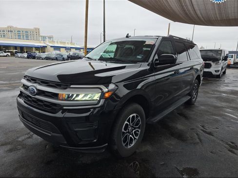 Used 2024 Ford Expedition Max XLT image 1