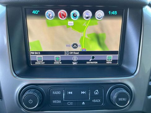 Used 2018 Chevrolet Suburban LT image 29