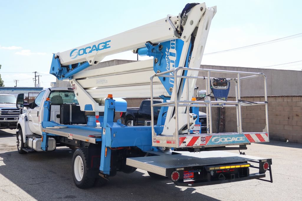 Used 2019 Ford F650 2WD Regular Cab Super Duty image 5