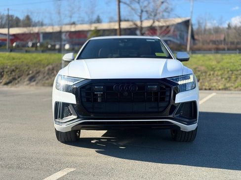 Used 2023 Audi Q8 Premium Plus w/ Premium Plus Package AWD/4WD image 10