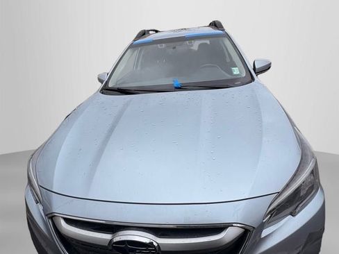 Used 2020 Subaru Outback Premium image 12