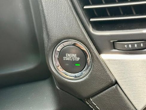 Used 2018 GMC Yukon SLT w/ Open Road Package RWD image 36