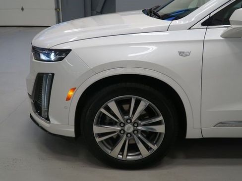 Certified 2024 Cadillac XT6 Premium Luxury w/ Technology Package AWD/4WD image 10