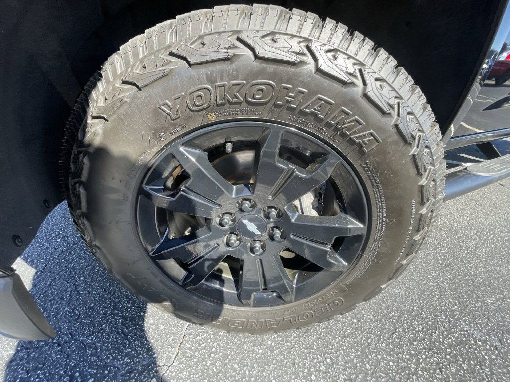 Certified 2020 Chevrolet Colorado Z71 w/ Z71 Midnight Edition RWD image 31