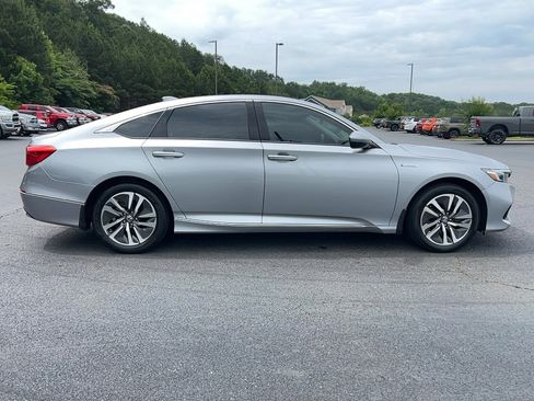 Used 2021 Honda Accord EX image 4