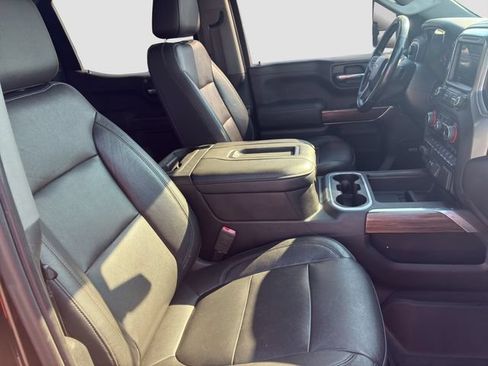 Used 2019 Chevrolet Silverado 1500 LT Trail Boss AWD/4WD image 22