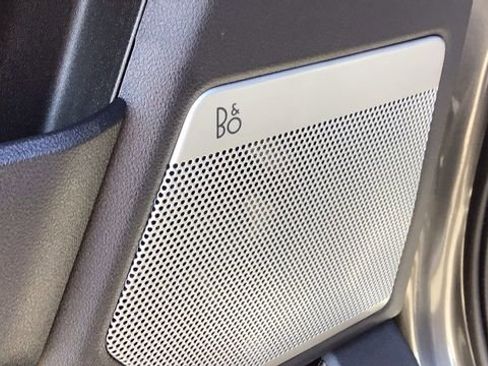 Certified 2023 Ford F250 Lariat w/ Tremor Off-Road Package image 17