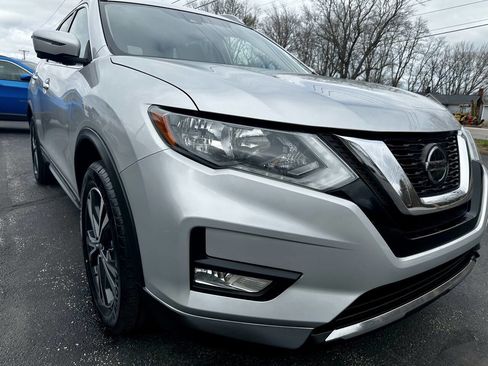 Used 2018 Nissan Rogue SL image 6