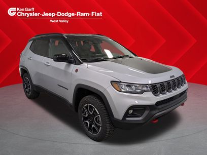 New 2025 Jeep Compass Trailhawk w/ Trailhawk Convenience Group