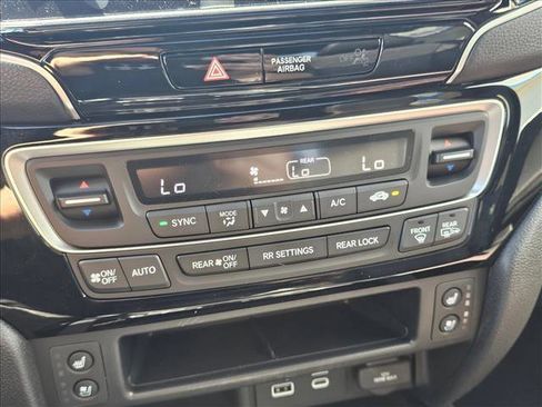 New 2026 Honda Ridgeline Black Edition image 22