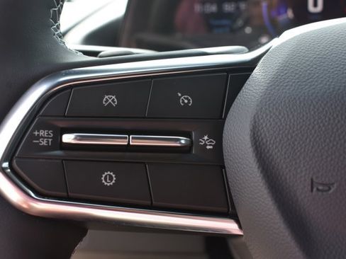 New 2026 Chevrolet Traverse LT w/ Midnight/Sport Edition FWD image 21