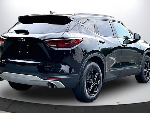 Used 2023 Chevrolet Blazer LT w/ Midnight/Sport Edition FWD image 9