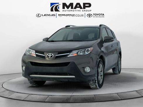Used 2015 Toyota RAV4 XLE image 1