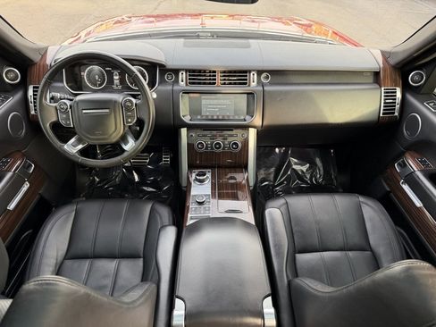Used 2017 Land Rover Range Rover Supercharged image 36