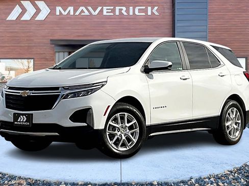 Used 2023 Chevrolet Equinox LT w/ LPO, Floor Liner Package image 3