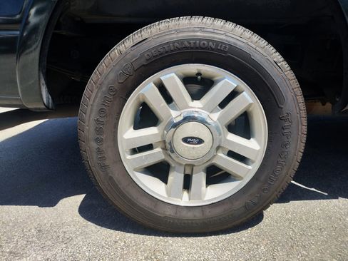 Used 2004 Ford F150 XLT image 29