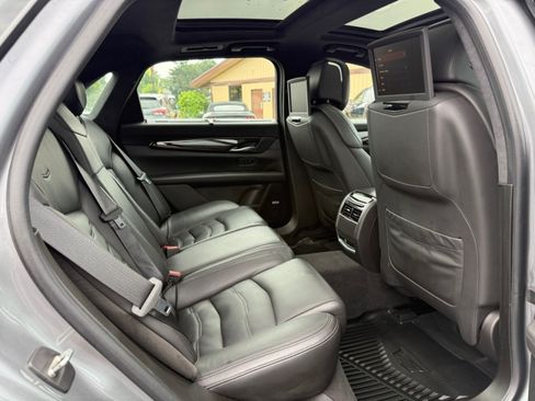 Used 2018 Cadillac CT6 Platinum AWD/4WD image 28