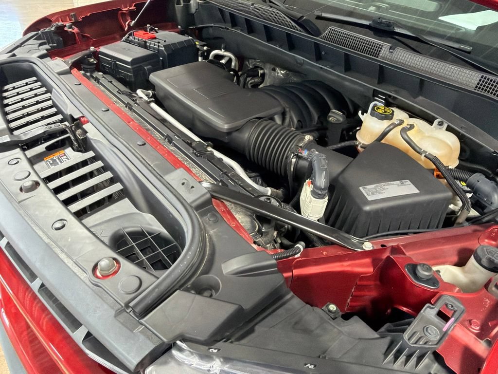 Certified 2021 Chevrolet Silverado 1500 RST w/ LPO, Blackout Package AWD/4WD image 42